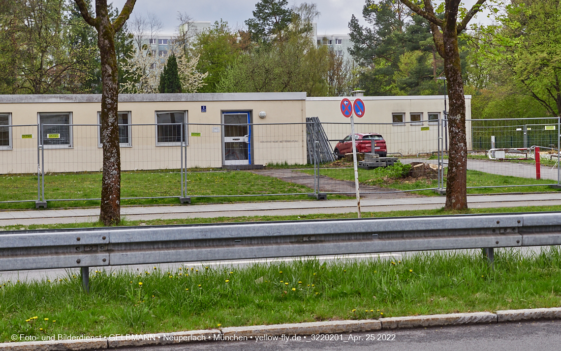 25.04.2022 - Baustelle am Haus für Kinder in Neuperlach
